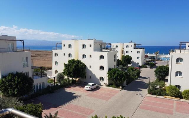 Aphrodite Beachfront Penthouse Apartment