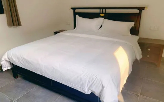 Jinan Hetang Homestay (Daming Lake Furong Street)