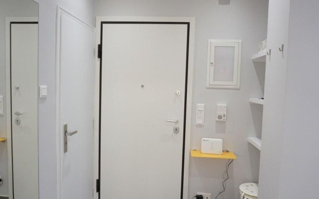Cozy Newly-renovated Studio