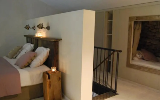 Bassiviere Barn Chic