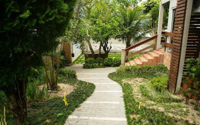 Hostel House Santinho