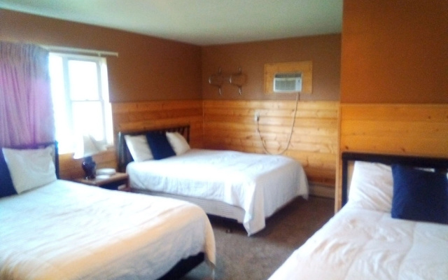 Two Rivers Inn West