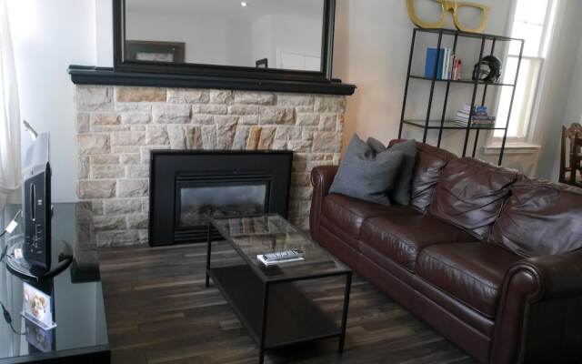 Beautiful House in Forest Hill