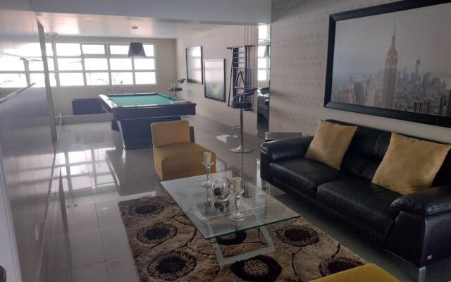 GLOBALSTAY. Ocean View Apartments. Pool. Gym