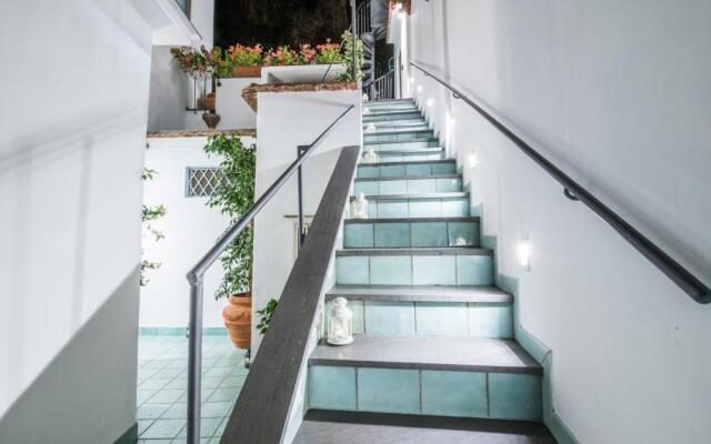 Valle Damalfi Suites