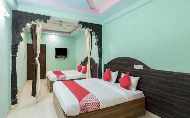 OYO 23056 Hotel Utsav