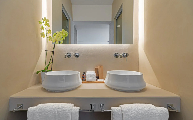 Omnia Mykonos Boutique Hotel