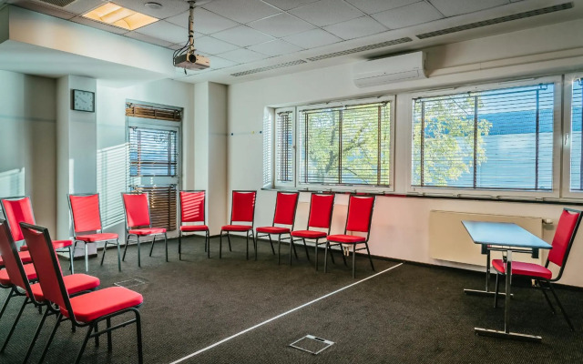 Hotel DeSilva Warszawa Piaseczno
