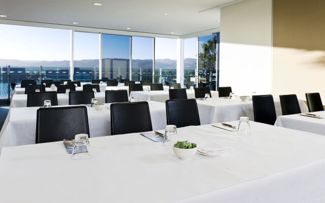 Majestic Roof Garden Hotel