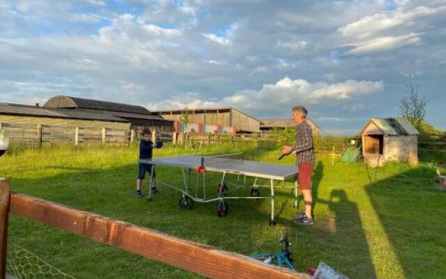Rew Farm Country & Equestrian Accommodation