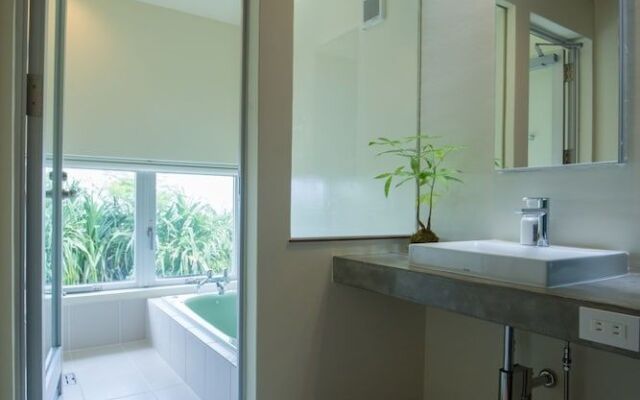 Shirahama no yado shiokaze