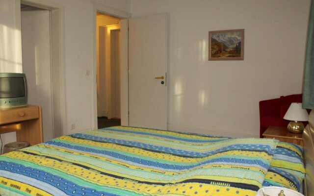 Adventure Guesthouse