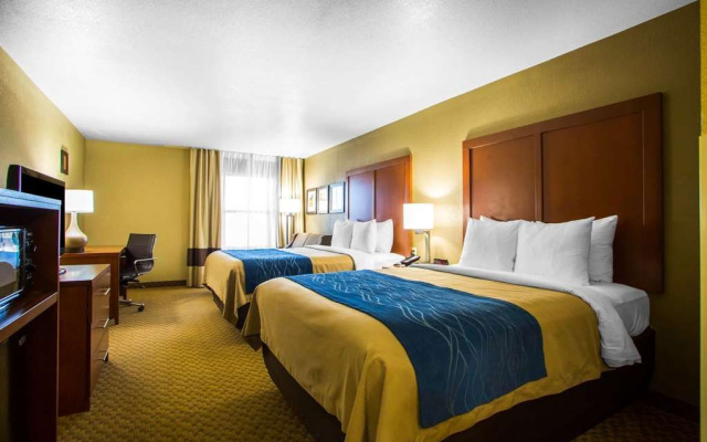 Comfort Inn & Suites