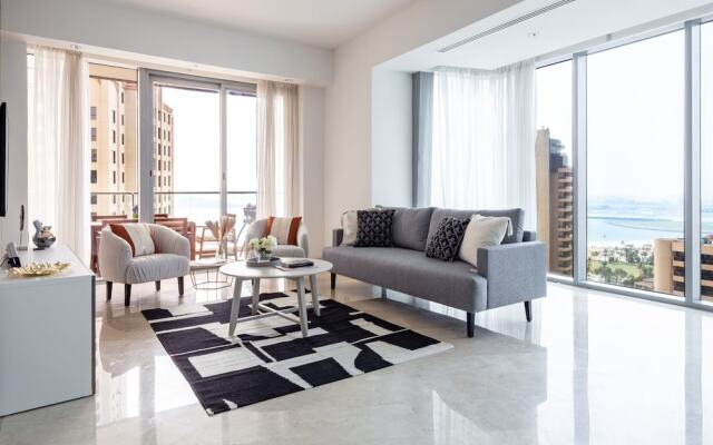 Modish & Vibrant 3BR Apartment in Marina