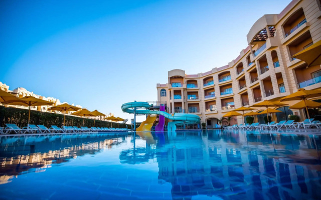 Tropitel Sahl Hasheesh Resort
