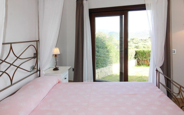 Holiday Home in Cannigione With Garden
