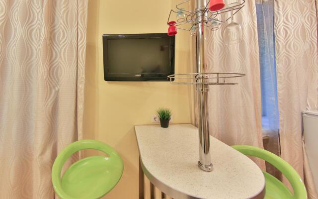 HotelRoom24 (ХотелРум24) на переулке Большой Кондратьевский 4с1