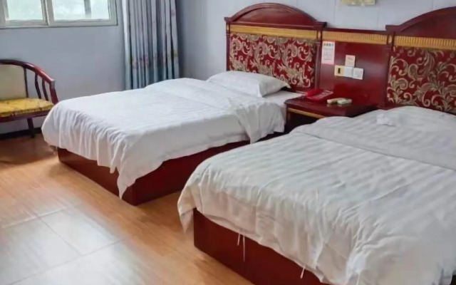 Nanning Hongtu Business Hotel (Railway Station)