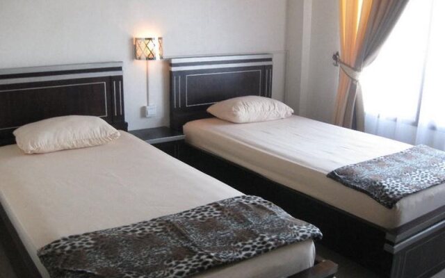 Monata Hotel