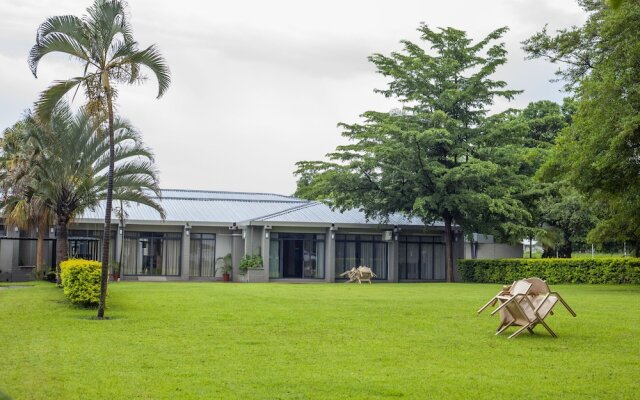 Mukuba Hotel