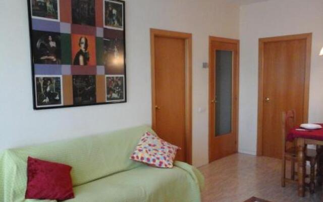 Apartament Fira