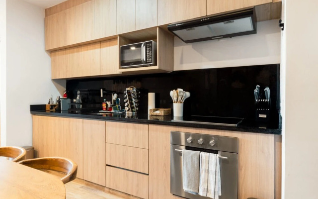 w Bright 2BR Apartment w Seaview in La Paz