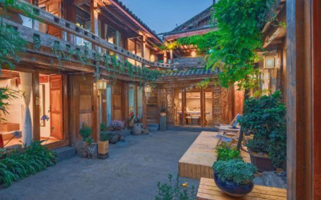 Shuhe Wisteria Inn Lijiang