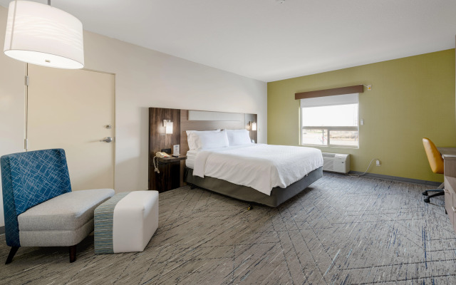 Holiday Inn Express Hotel & Suites Edmonton South by IHG