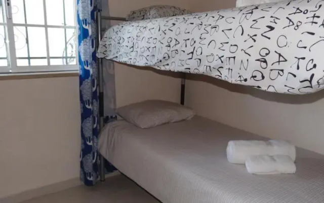 Quinta do Alto - Surf & Guesthouse -