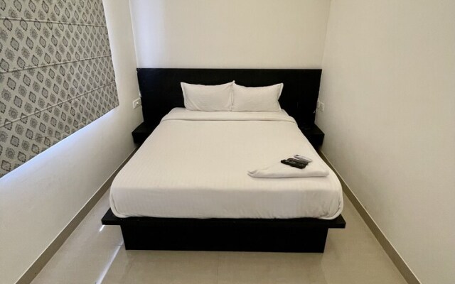 StayBird Silver Oak An Apartment Hotel