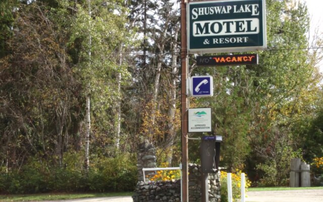 Shuswap Lake Motel & Resort