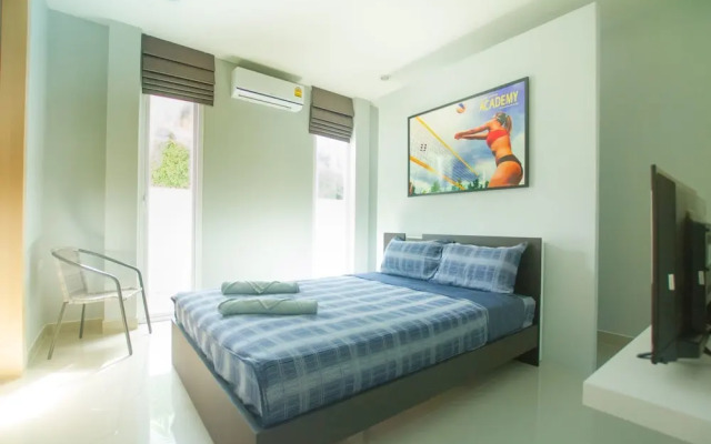 Luxury 5br Pool Villa and Sport Center