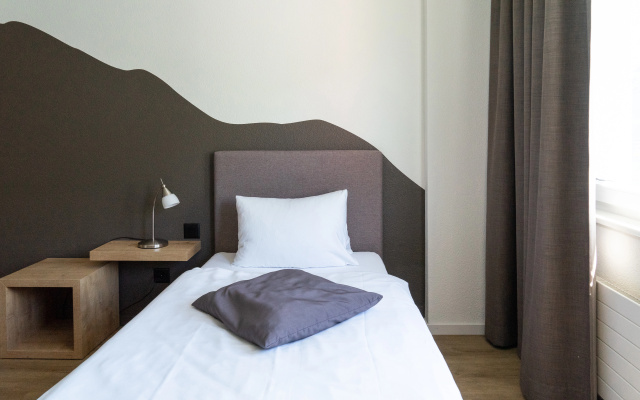 Tailormade Hotel STANS SÜD – Guest Rooms – Stans