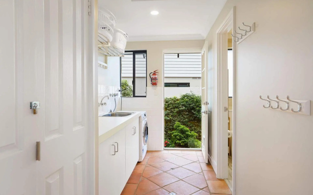 BLUEBELL on THE BEACH DUNSBOROUGH – Guest Rooms – Dunsborough