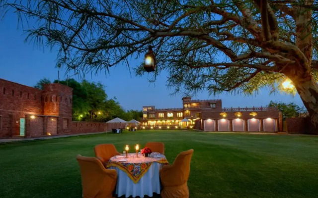Treehouse Raj Bagh A Boutique Heritage Hotel