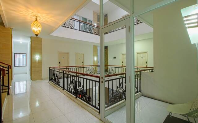 Aira Rooms Anggrek Serat BSD