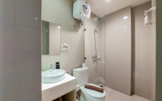 Comfy and Tidy 1BR Apartment at Tree Park City BSD
