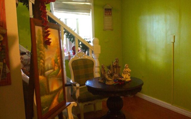 Madie's Place Guest House