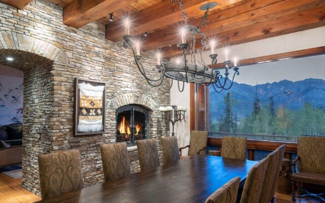 Picture Perfect by Exceptional Stays