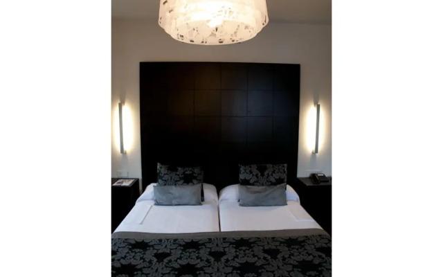 Hotel Palacio De Meras