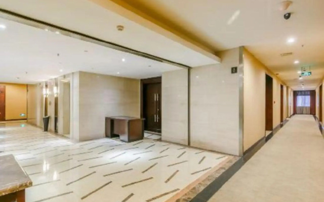 Dazhou Huayang Hotel (City Center Plaza Branch)