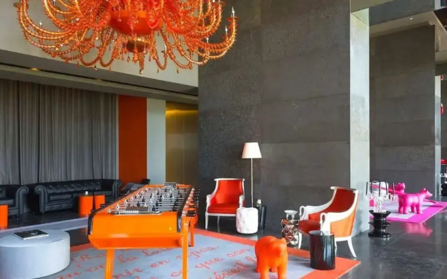 w Majestic 2BR w Perfect Balcony in YOO