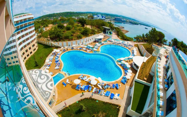 A Good Life Water Planet Hotel & Aquapark