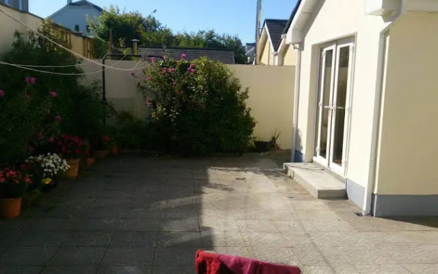 Seashore Lodge Guesthouse