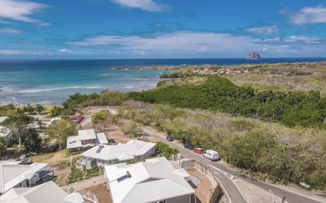 Villa Martinique Diamant, resplendissante, 3ch, piscine, vue mer