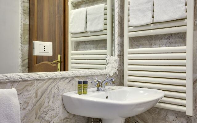 Angels - WR Apartments