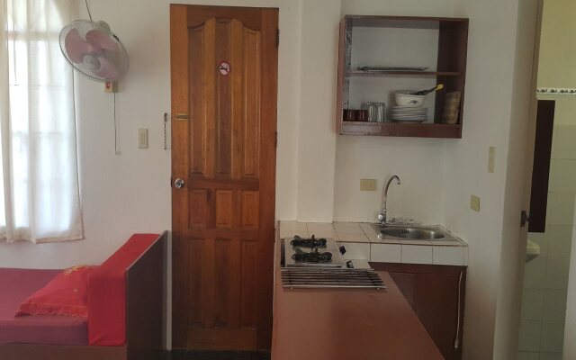 Felina Guest House