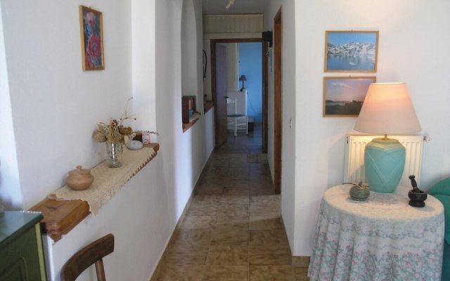 Stunning Home in Aghios Dimitris m With 2 Bedrooms