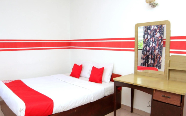 Super OYO 1173 Mandyrin Hotel