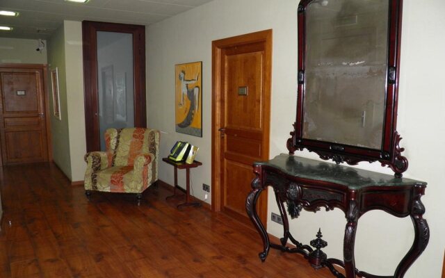 Hotel Annex
